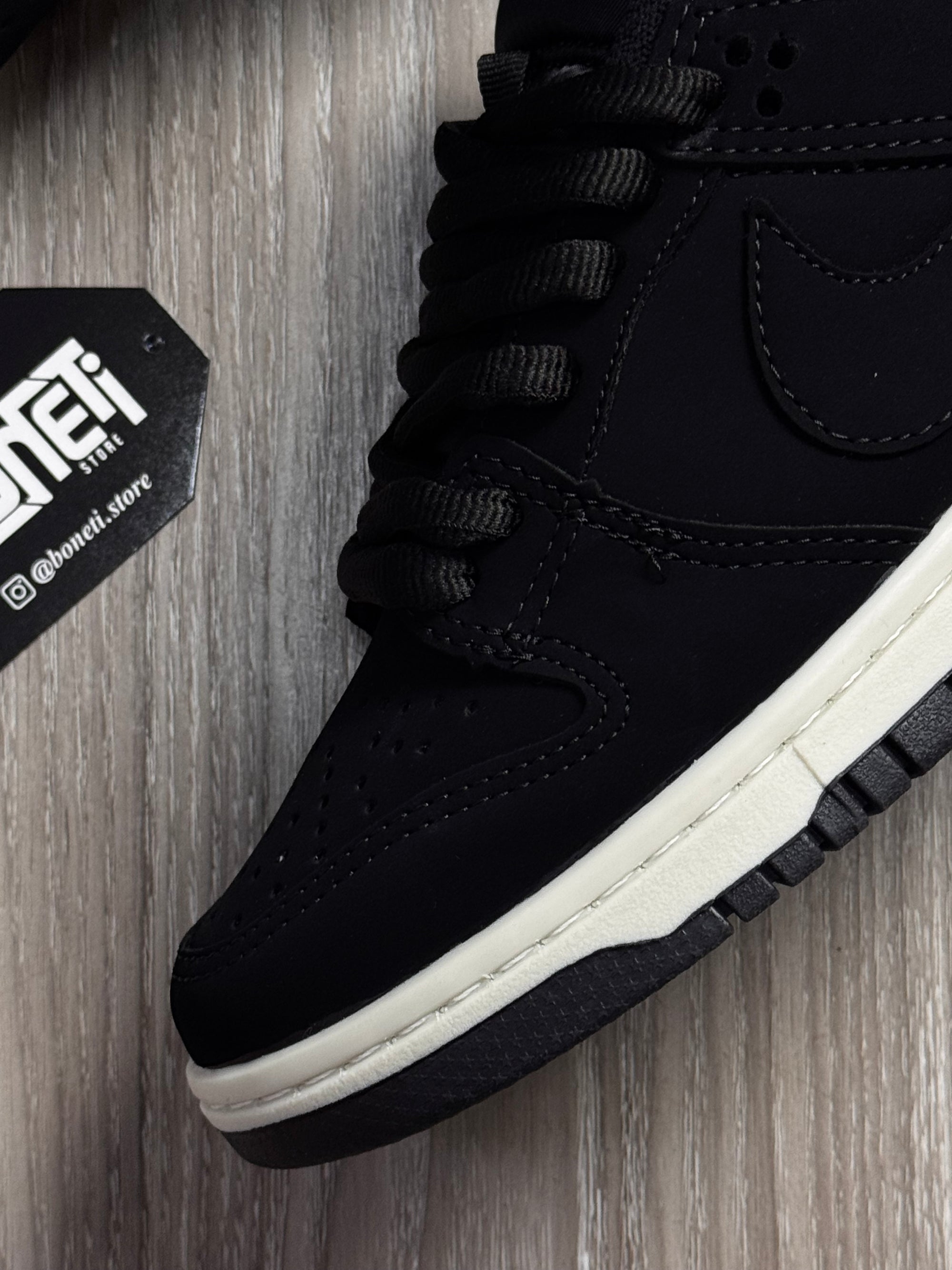 TÊNIS NK DUNK - NOBUCK SOLADO BLACK