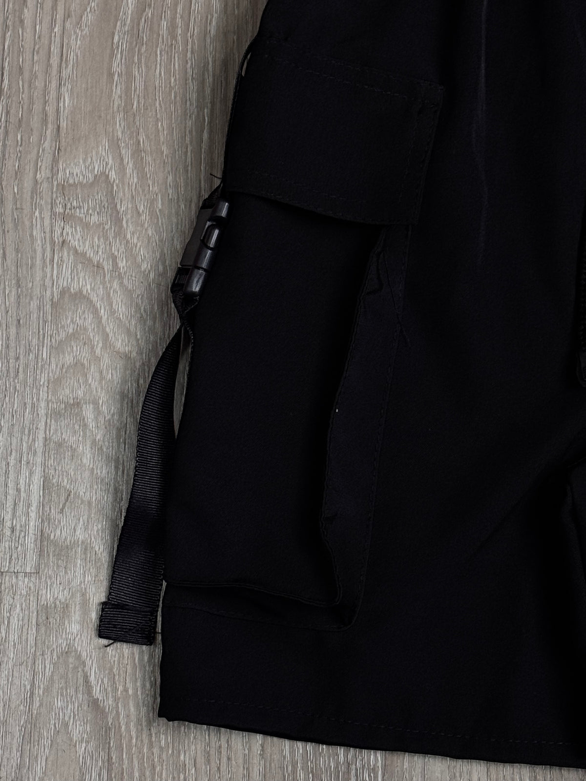 SHORTS TACTEL CARGO NK ESSENTIAL - PRETO