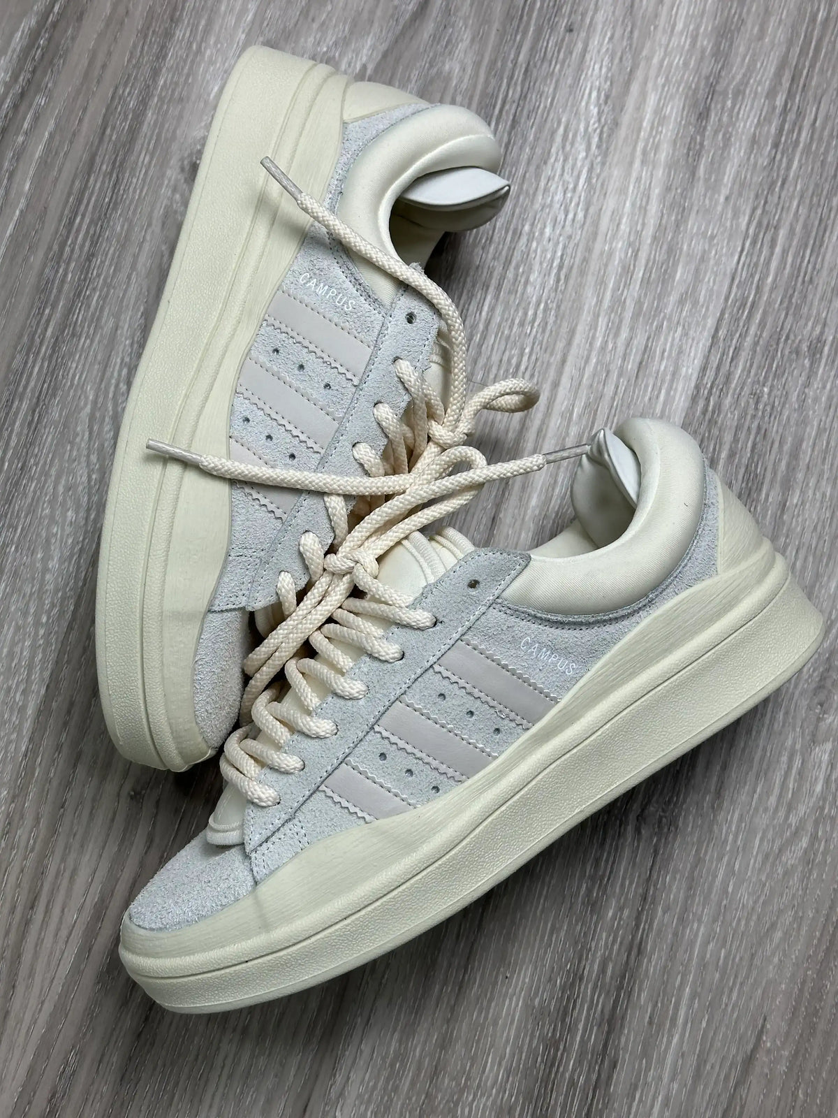 TÊNIS ADD CAMPUS X BADBUNNY - CREME