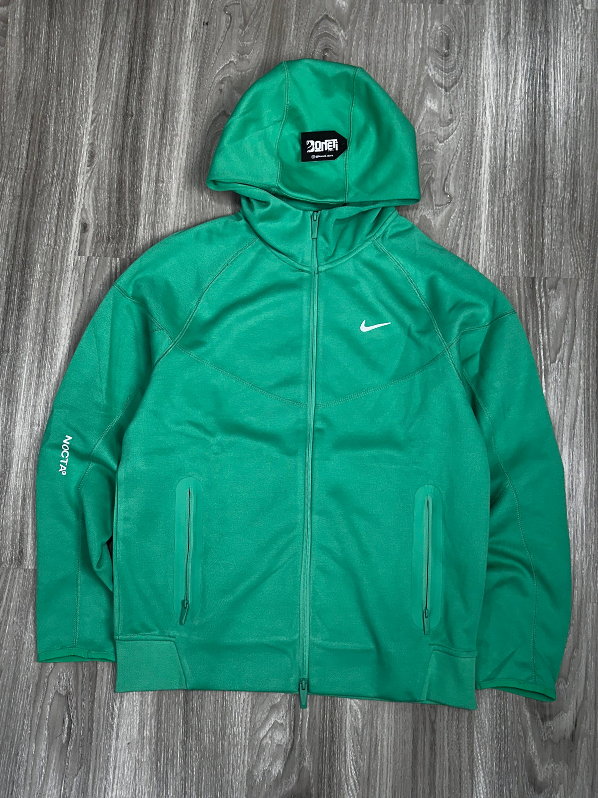 CONJUNTO TECH FLEECE NK X NOCTA STADIUM GREEN