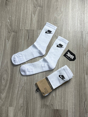 MEIA NK CANO ALTO LOGO - BRANCA