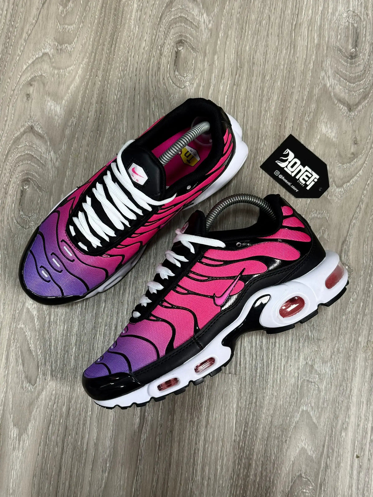 TÊNIS NK AIR MAX PLUS TN - DUSK