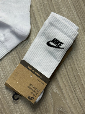 MEIA NK CANO ALTO LOGO - BRANCA