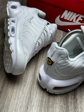 TÊNIS NK AIR MAX PLUS TN - BRANCO