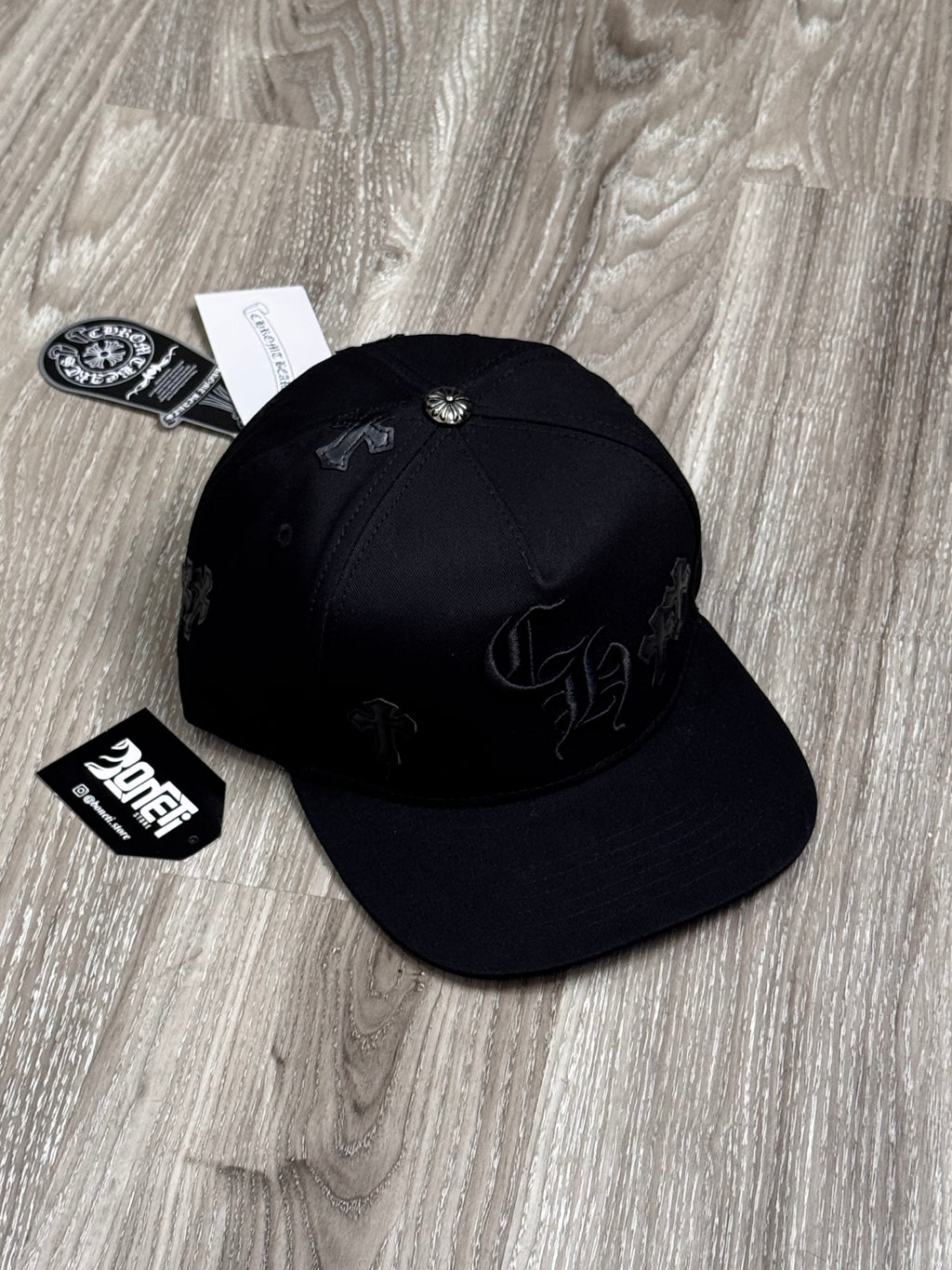 BONÉ CHROME HEARTS CROSS PATCH - ALL BLACK