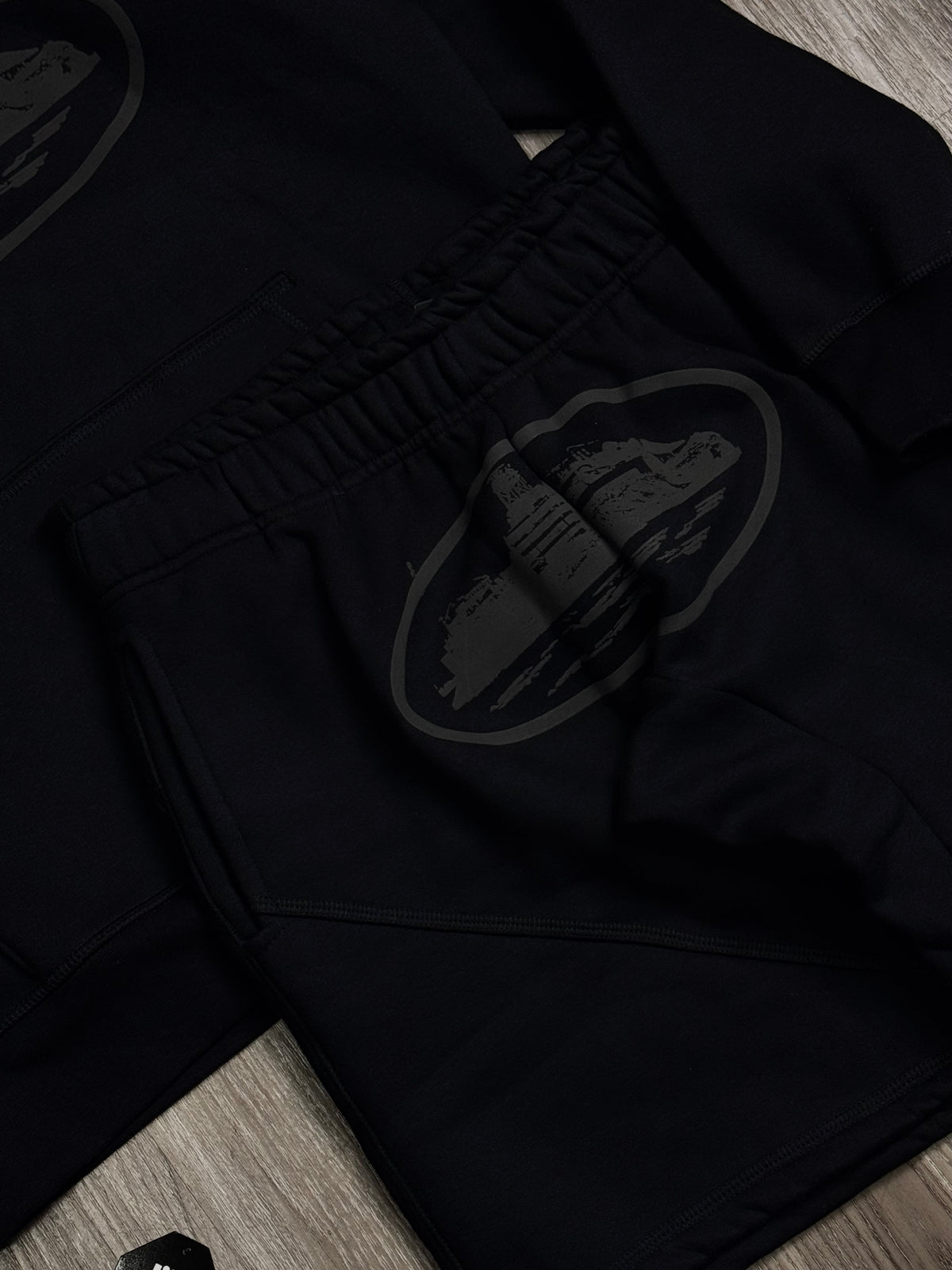 CONJUNTO CORTEIZ MOLETOM ISLAND - BLACK GREY
