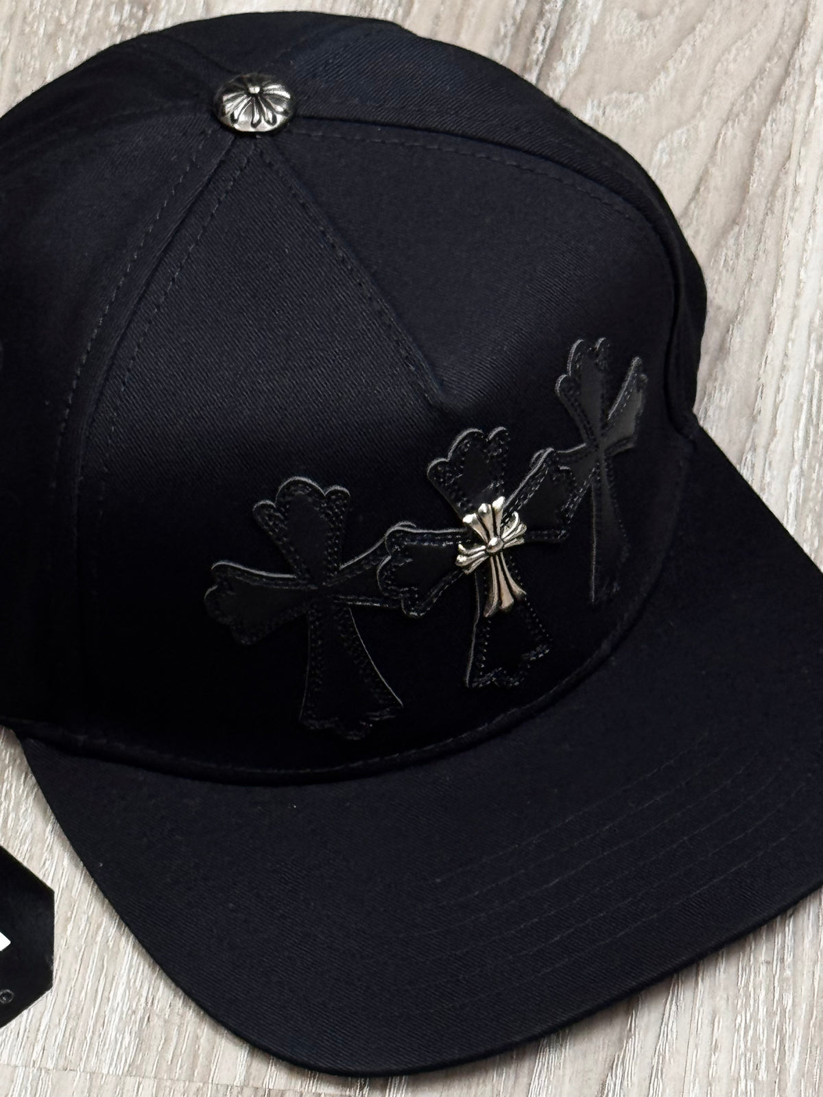 BONÉ CHROME HEARTS CEMETERY TRUCKER - PRETO