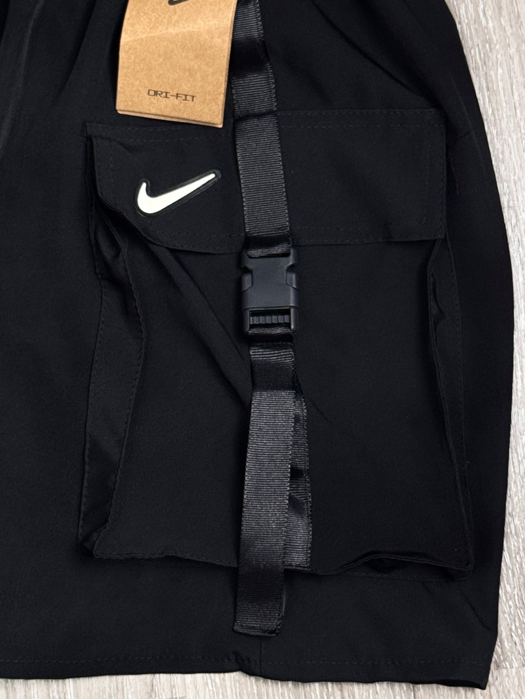 SHORTS TACTEL CARGO NK ESSENTIAL - PRETO