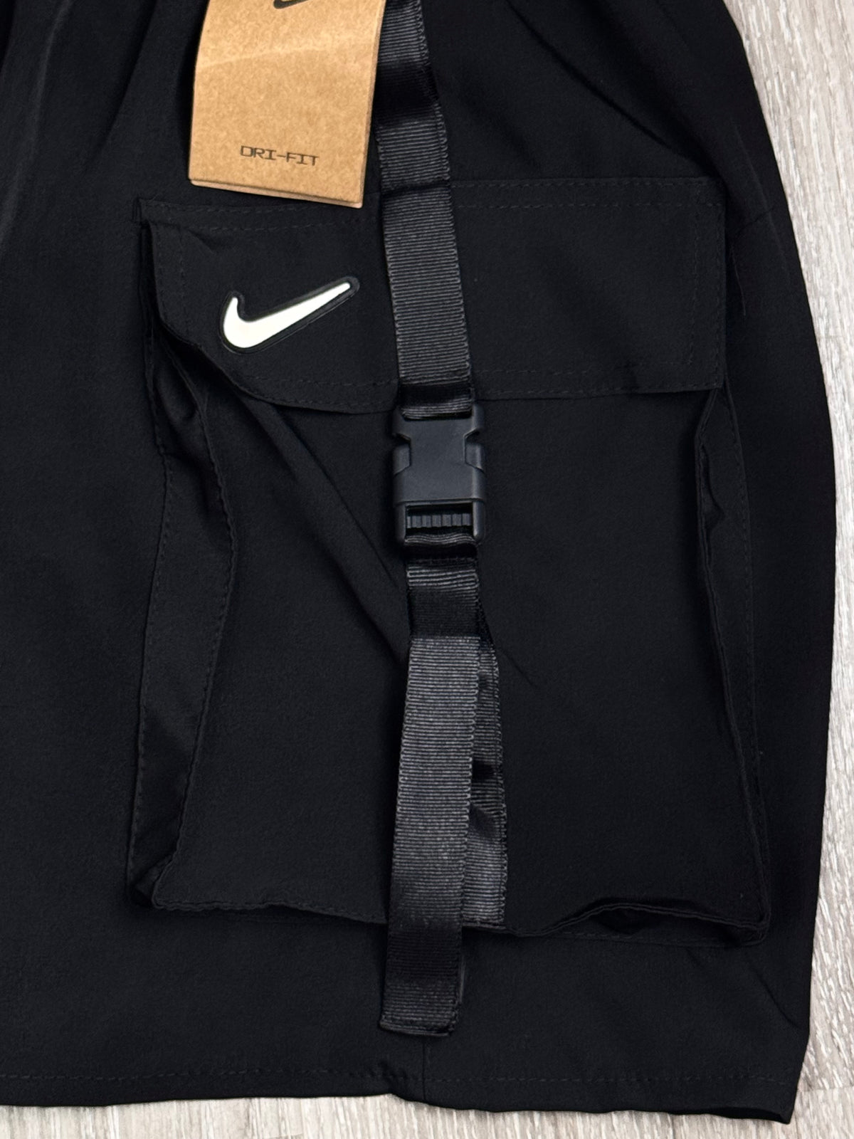 SHORTS TACTEL CARGO NK ESSENTIAL - PRETO
