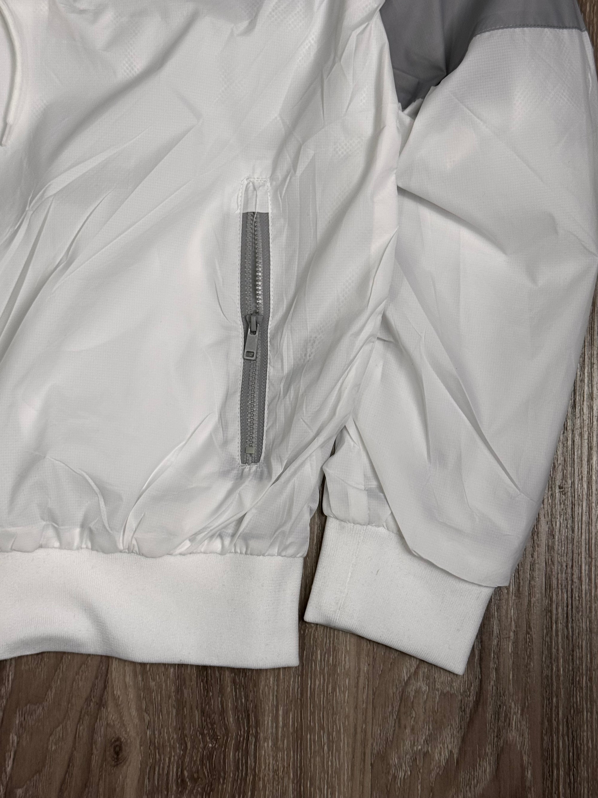 CORTA VENTO NK WINDRUNNER - BRANCO/CINZA