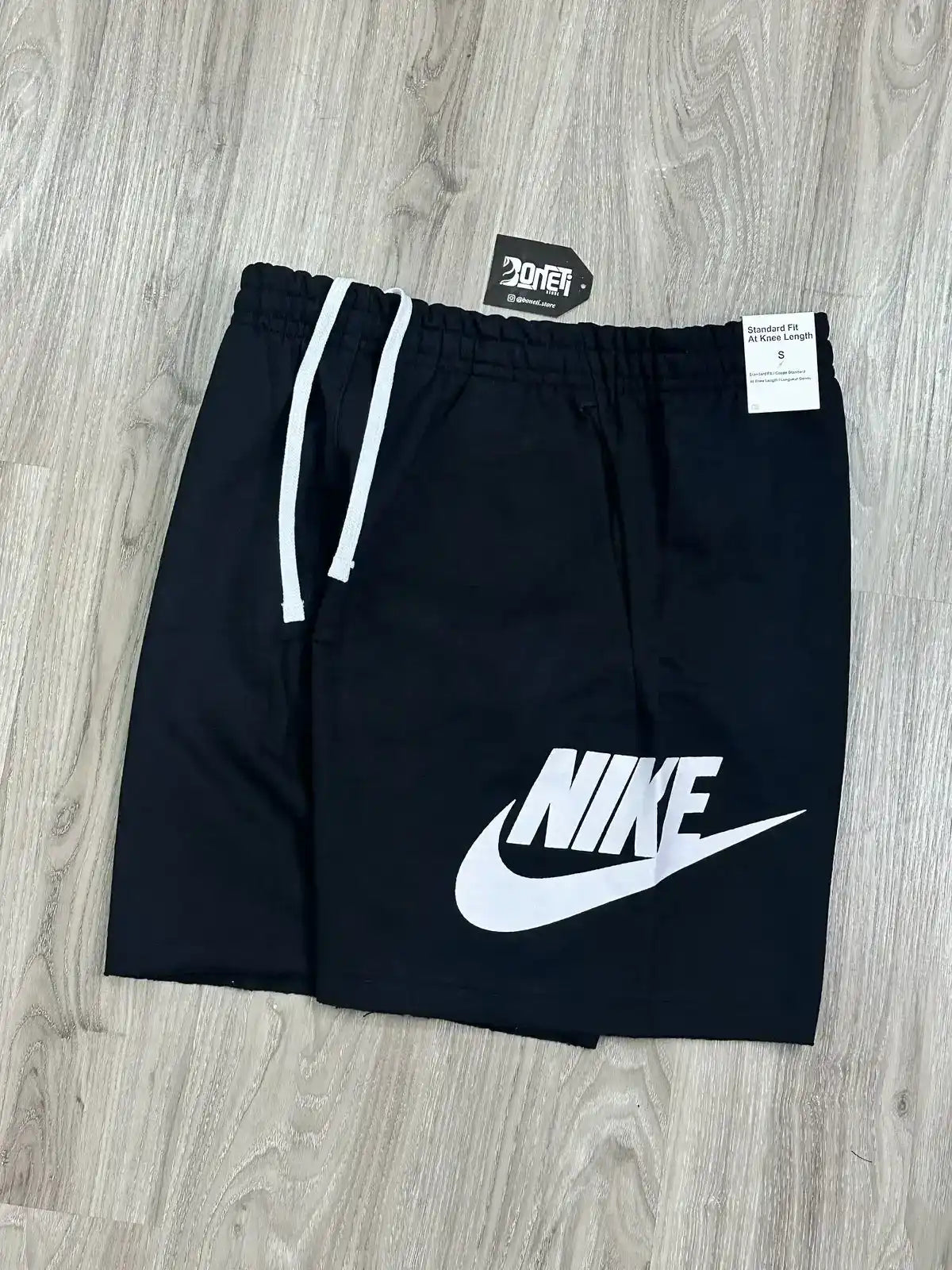 SHORTS MOLETOM NK ICON 02 - PRETO – Boneti Store | Oficial