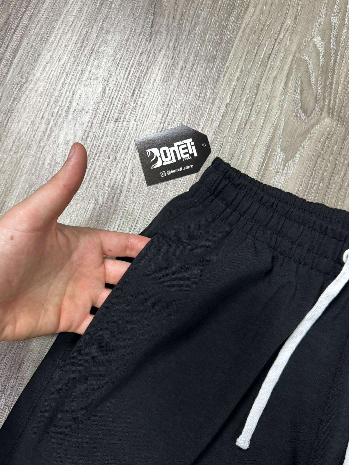 SHORTS MOLETOM NK CLUB - PRETO