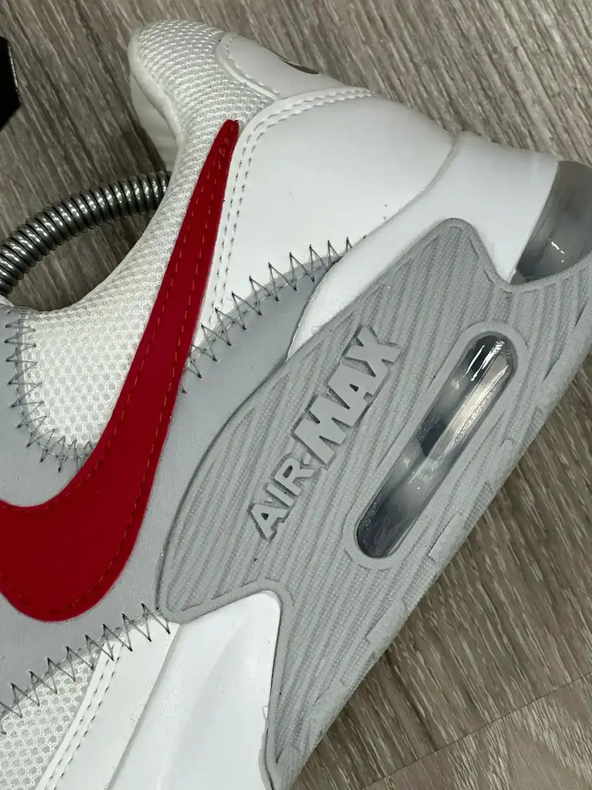 TÊNIS NK AIR MAX EXCEE - BRANCO/VERMELHO