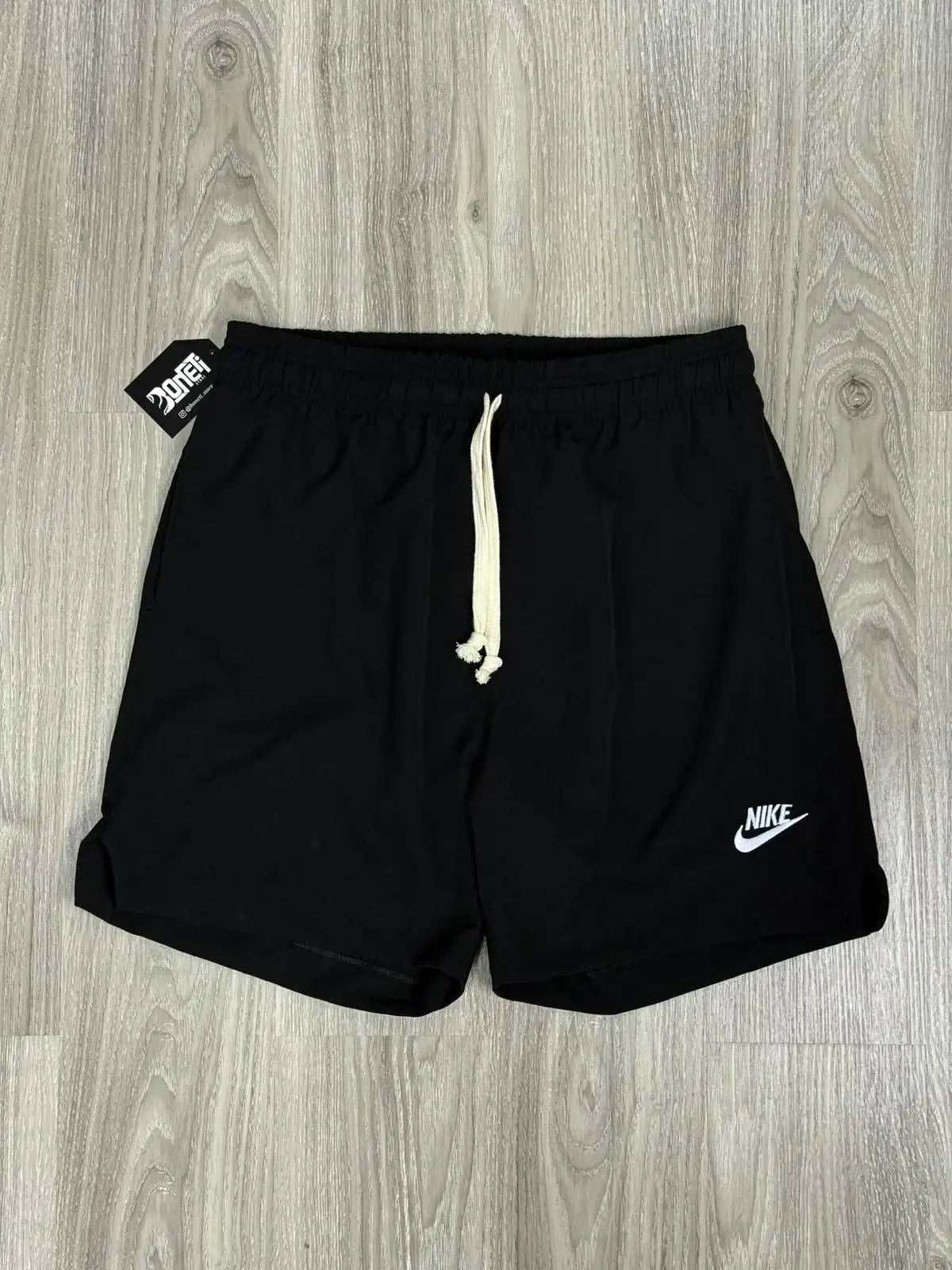 SHORTS TACTEL NK CLUB BORDADO - PRETO