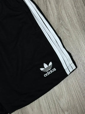 SHORTS TACTEL ADD LISTRAS - PRETO