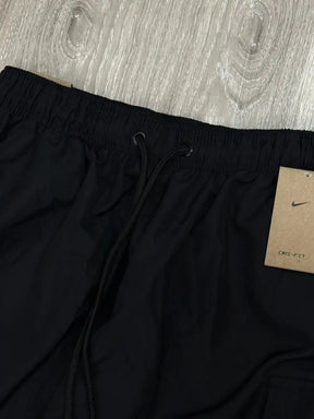 SHORTS TACTEL CARGO NK ESSENTIAL - PRETO