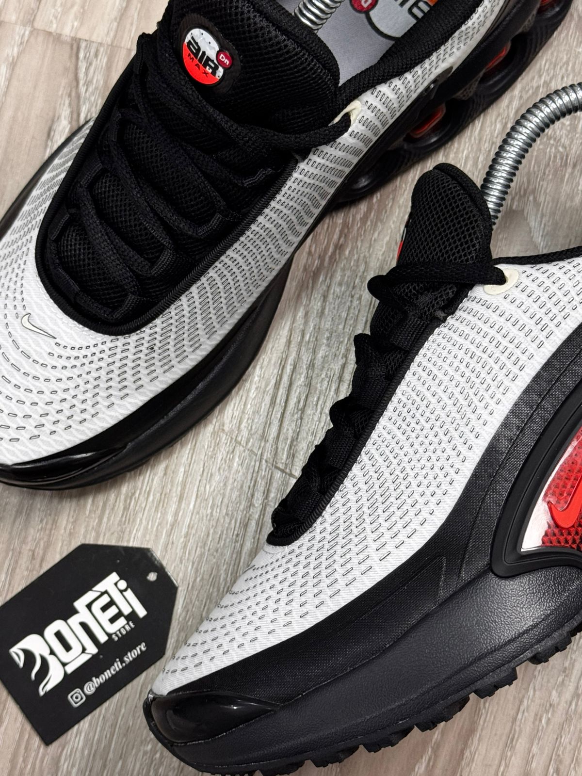 TÊNIS NK AIR MAX DN - BLACK WHITE RED
