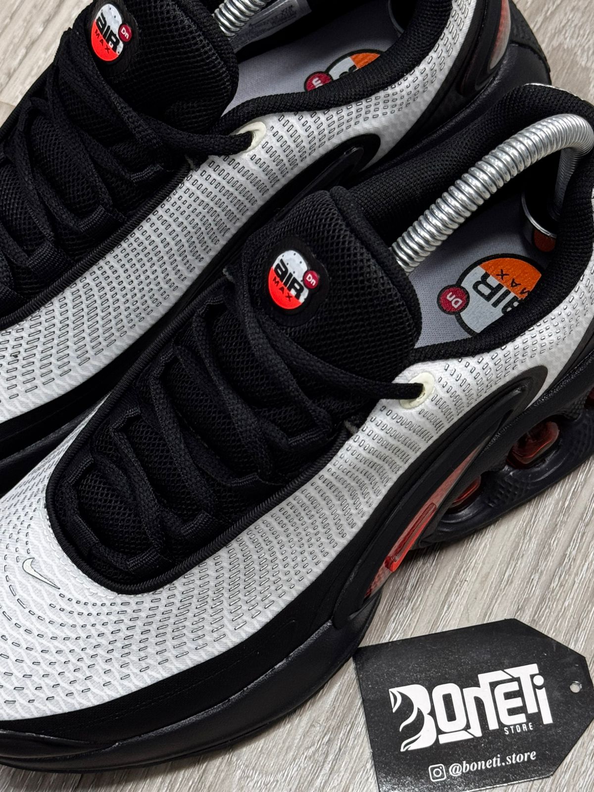 TÊNIS NK AIR MAX DN - BLACK WHITE RED