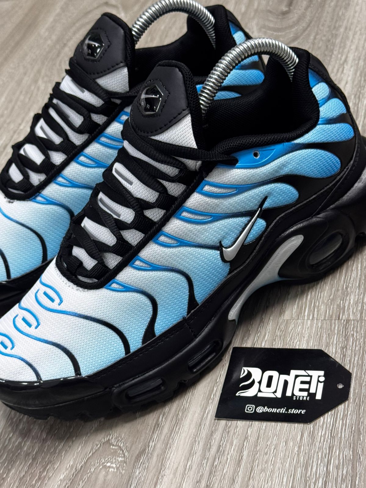 TÊNIS NK AIR MAX PLUS TN - BLUE GRADIENT