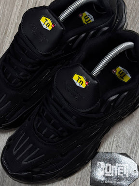 TÊNIS NK AIR MAX PLUS TN 3 - TRIPLE BLACK