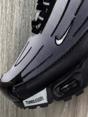 TÊNIS NK AIR MAX PLUS TN 3 - WOLF GREY