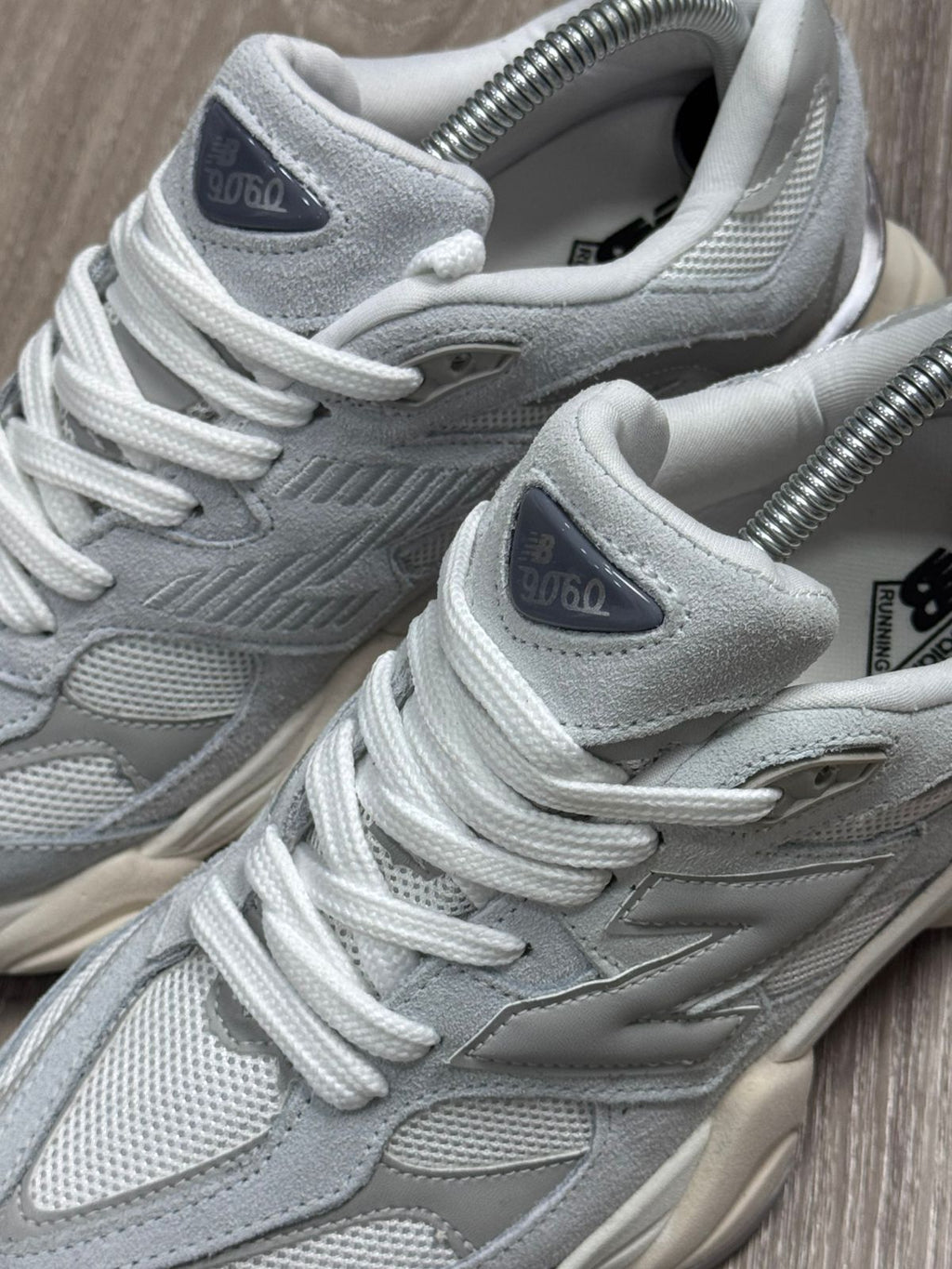 TÊNIS NB 9060 - BABY BLUE