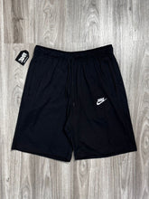 SHORTS MOLETOM NK SPORTSWEAR CLUB - PRETO