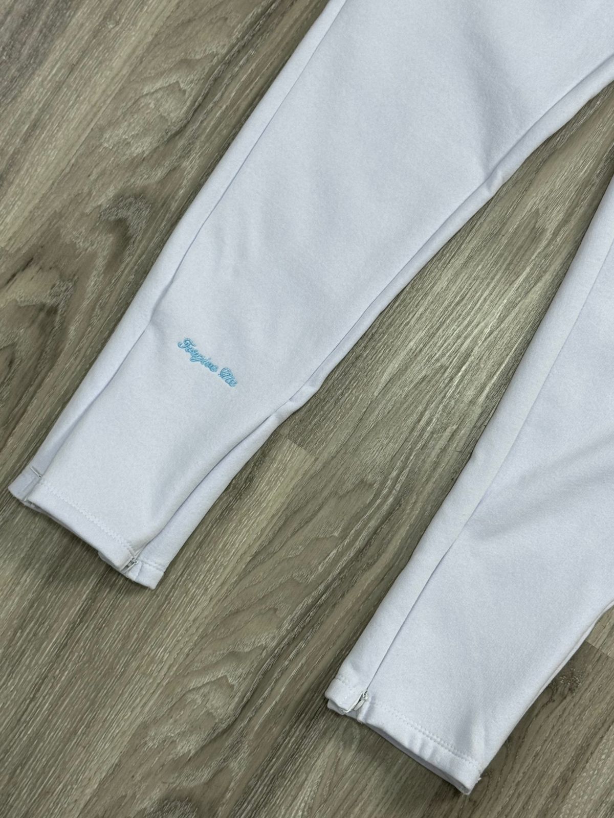 CONJUNTO SYNA WORLD WINTER MOLETOM - ICE BLUE