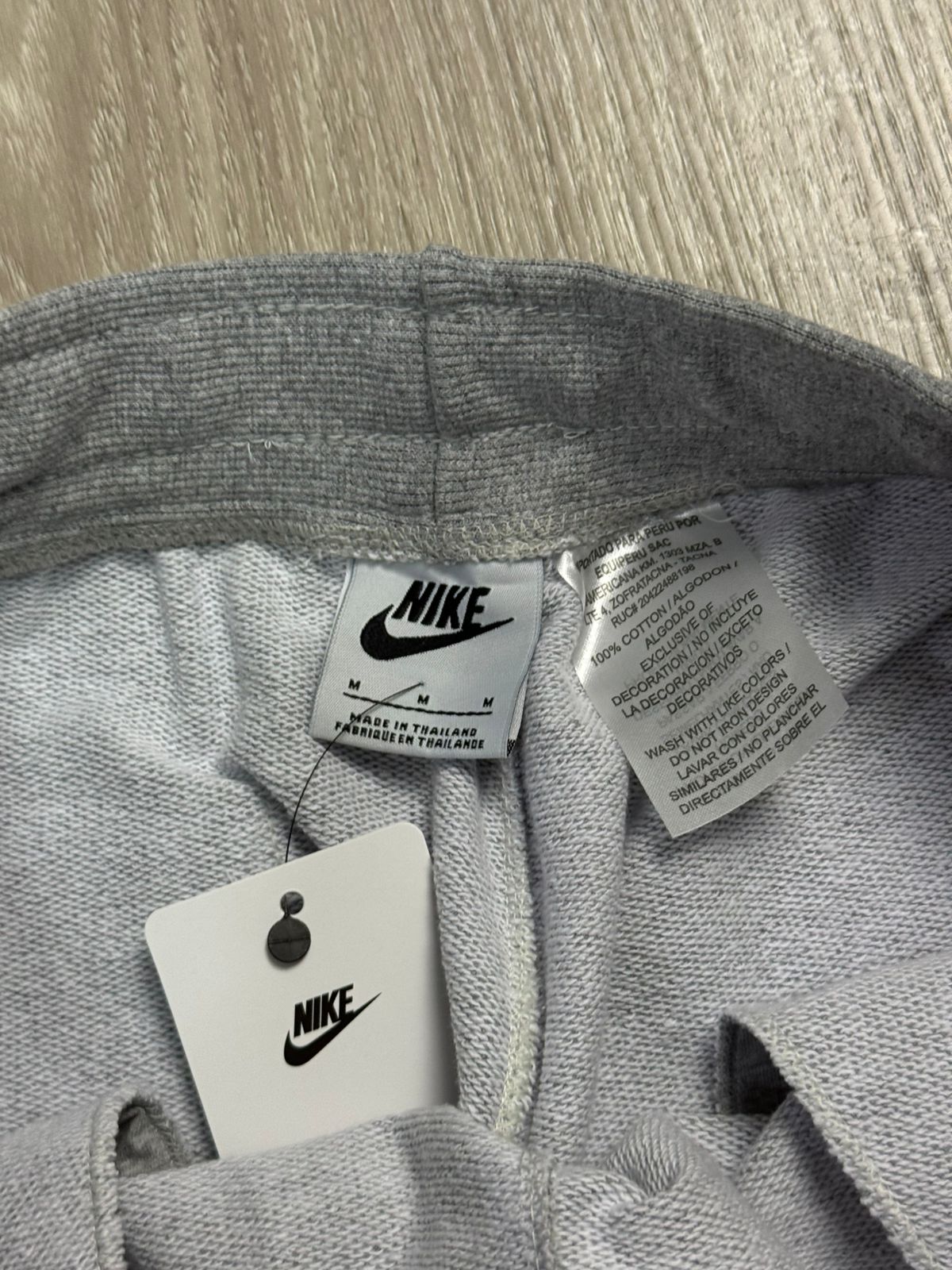 SHORTS MOLETOM NK ICON - CINZA