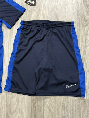 CONJUNTO NK ACADEMY 23 - MARINHO E ROYAL