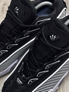 TÊNIS NK x NOCTA GLIDE BLACK WHITE