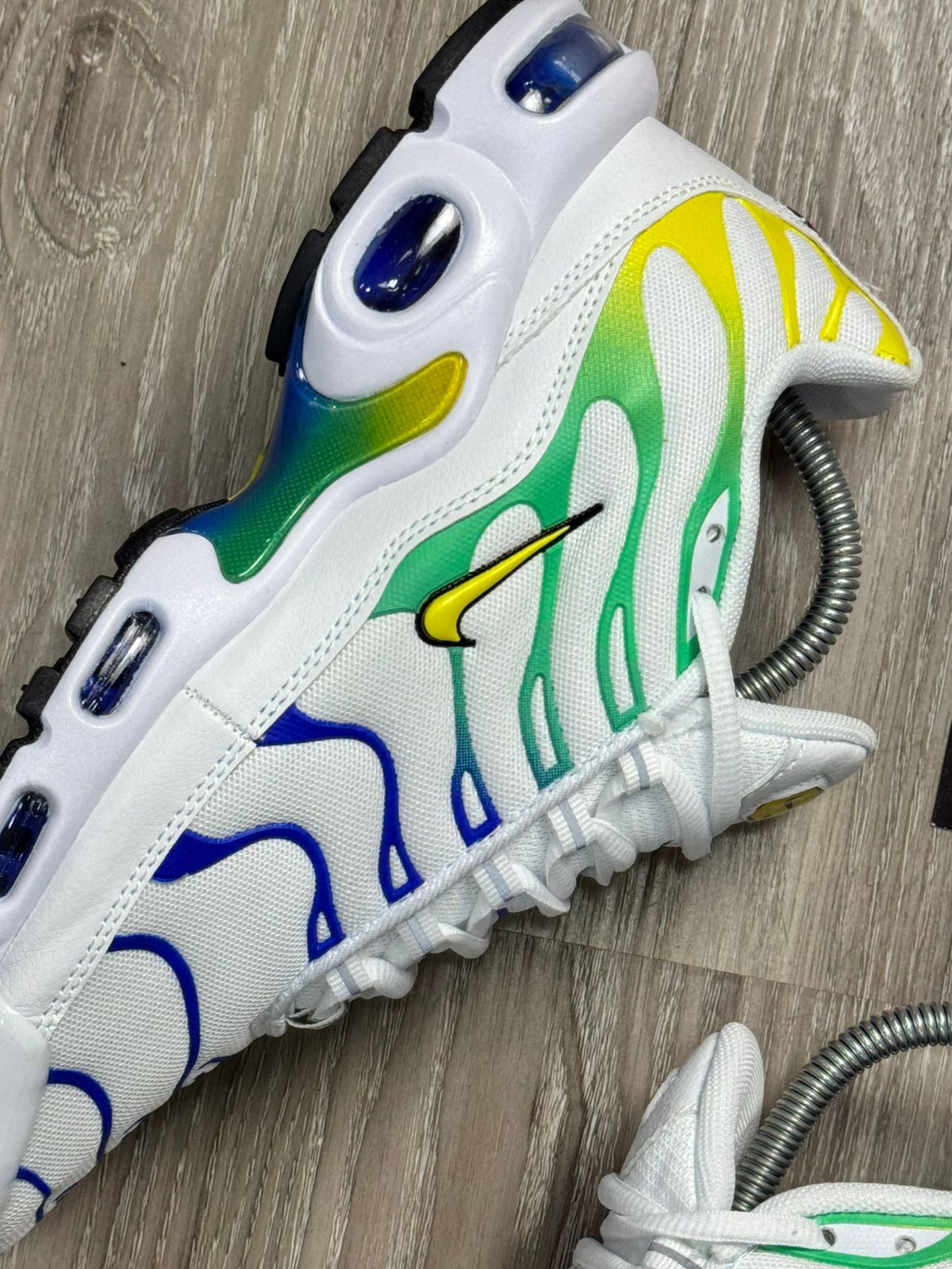 TÊNIS NK AIR MAX PLUS TN - BRASIL