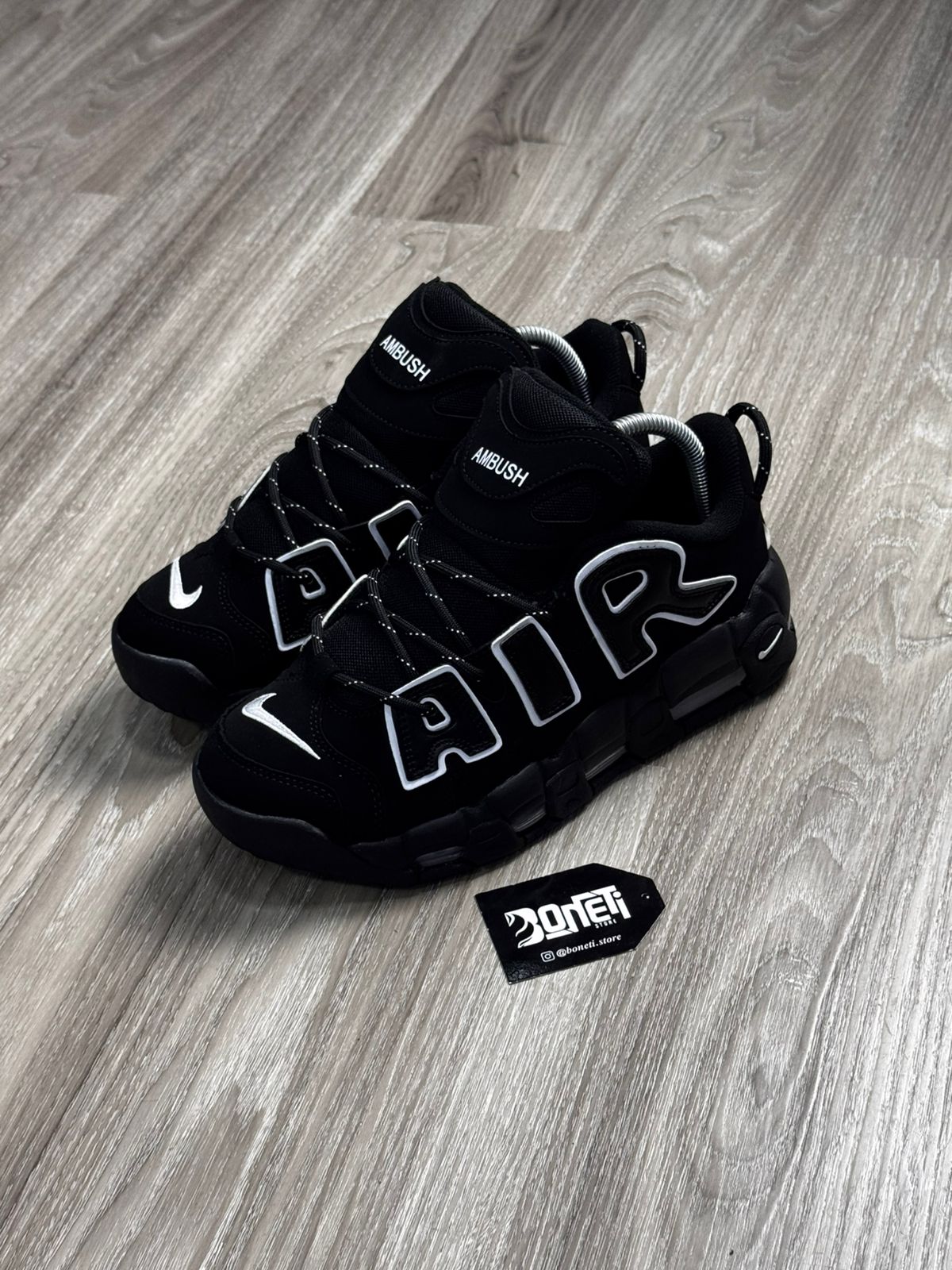 TÊNIS NK AIR MORE UPTEMPO LOW - BLACK WHITE