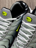 TÊNIS NK AIR MAX PLUS TN - BRIGHT CACTUS