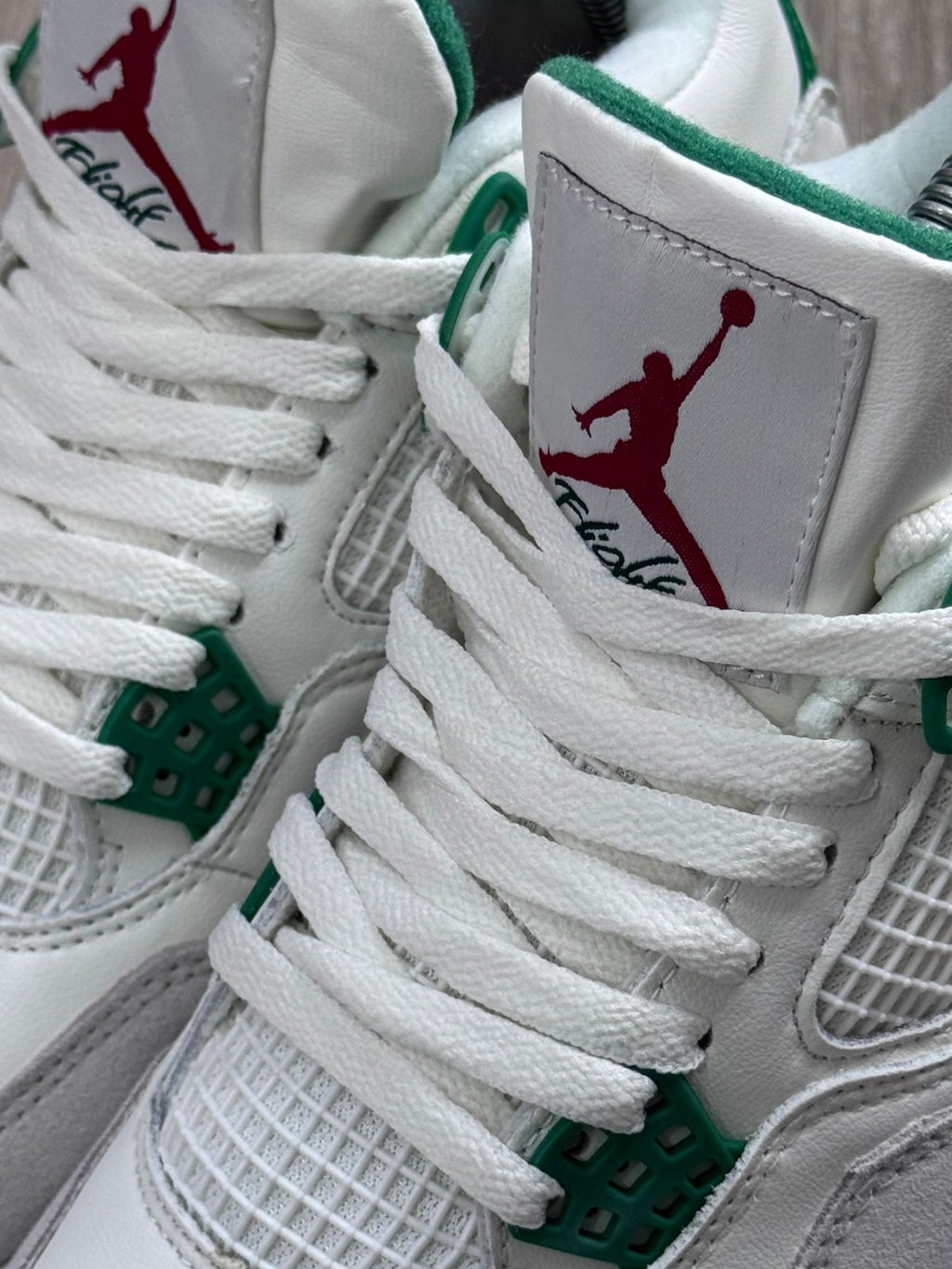 TÊNIS NK JORDAN 4 - PINE GREEN
