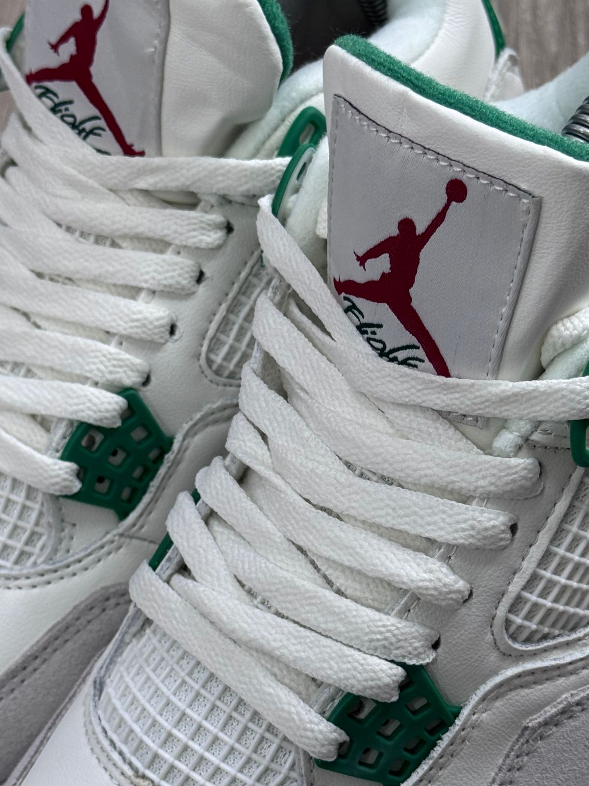 TÊNIS NK JORDAN 4 - PINE GREEN