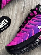 TÊNIS NK AIR MAX PLUS TN - FIREBERRY