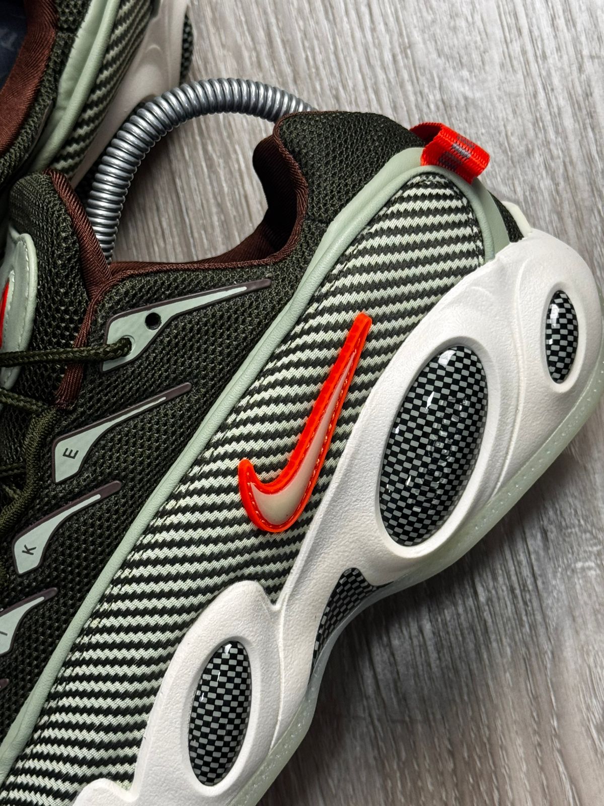 TÊNIS NK x NOCTA GLIDE - GREEN ORANGE