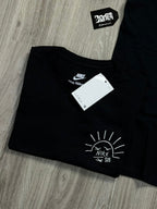CAMISETA NK SB SUNSET - PRETA
