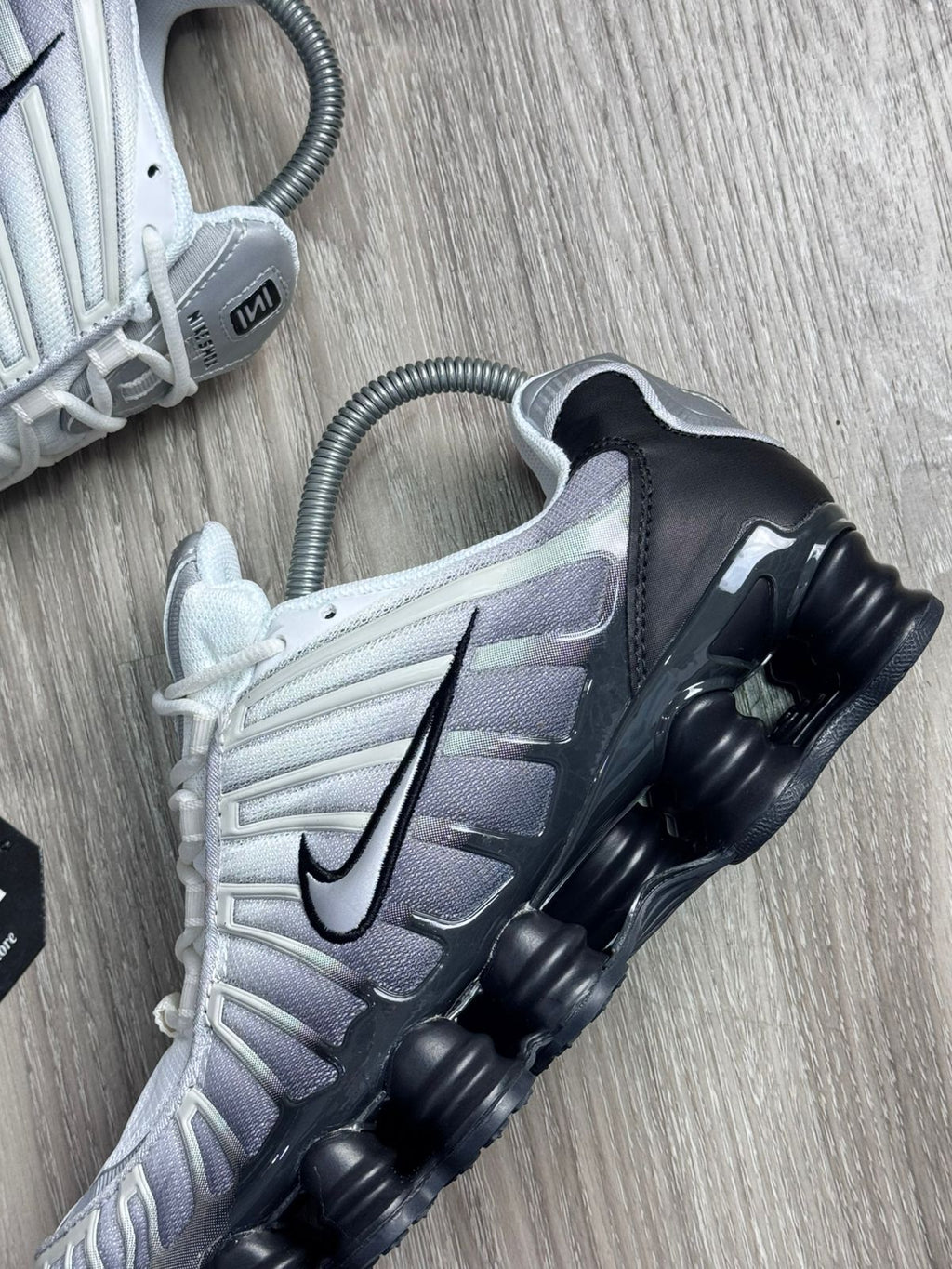 TÊNIS NK SHOX TL 12 MOLAS - FADE