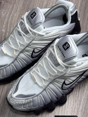 TÊNIS NK SHOX TL 12 MOLAS - FADE