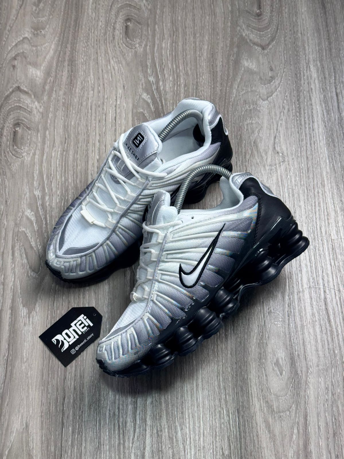 TÊNIS NK SHOX TL 12 MOLAS - FADE