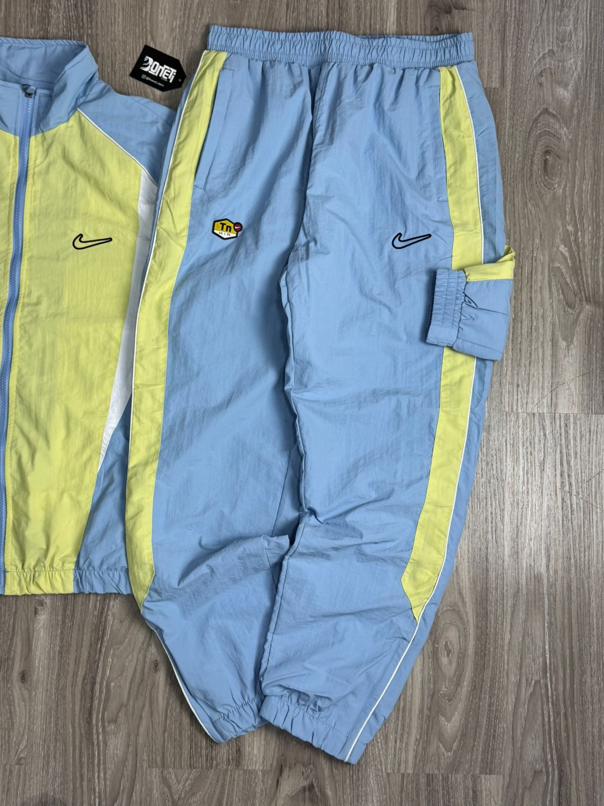 CONJUNTO TACTEL NK TRACKSUIT TN AIR - AMARELO