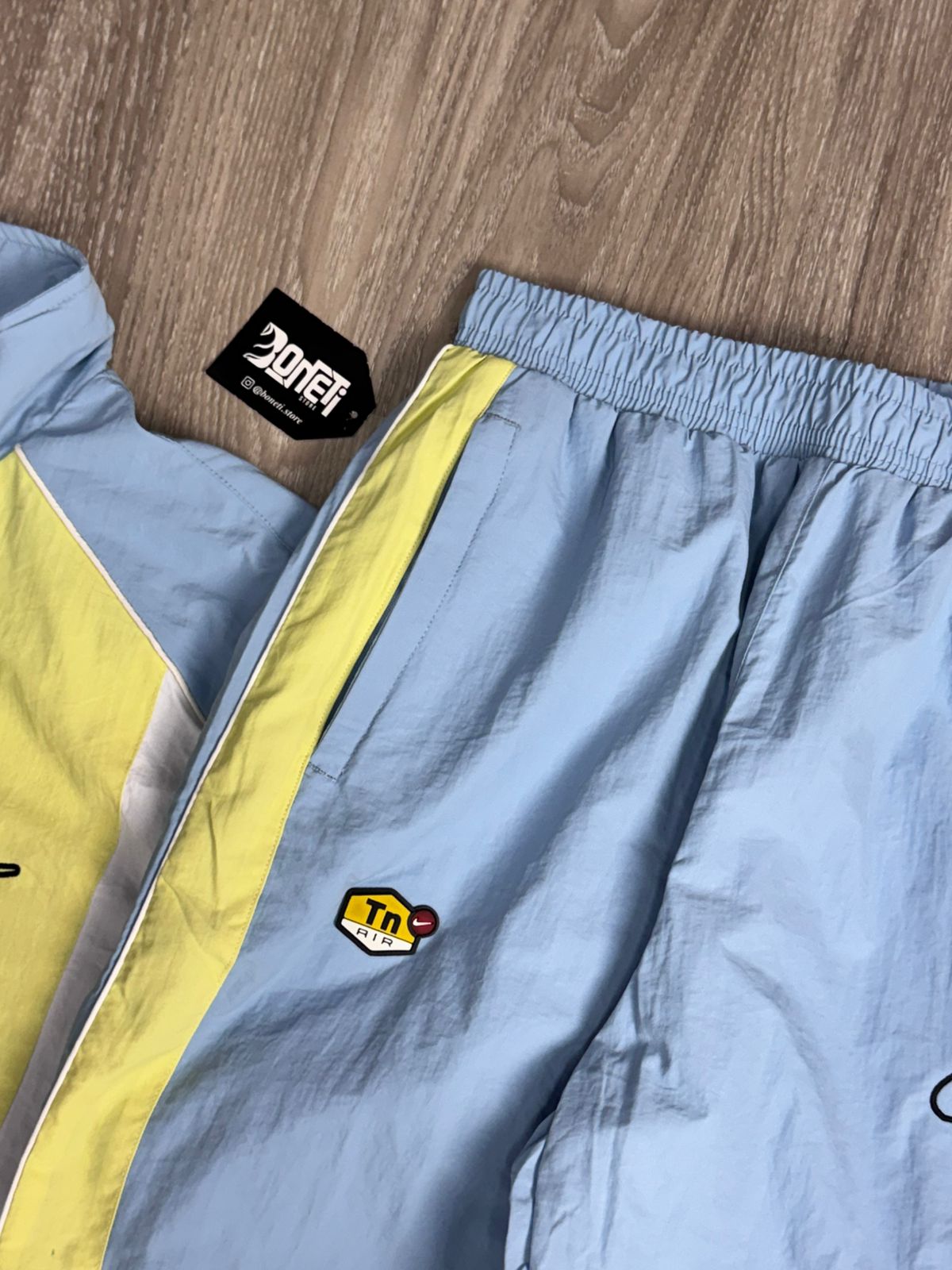 CONJUNTO TACTEL NK TRACKSUIT TN AIR - AMARELO
