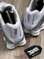 TÊNIS NK SHOX R4 - WHITE GREY