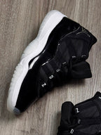TÊNIS NK JORDAN 11 - JUBILEE
