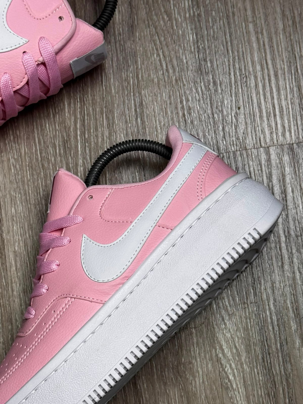 TÊNIS NK COURT VISION - PINK