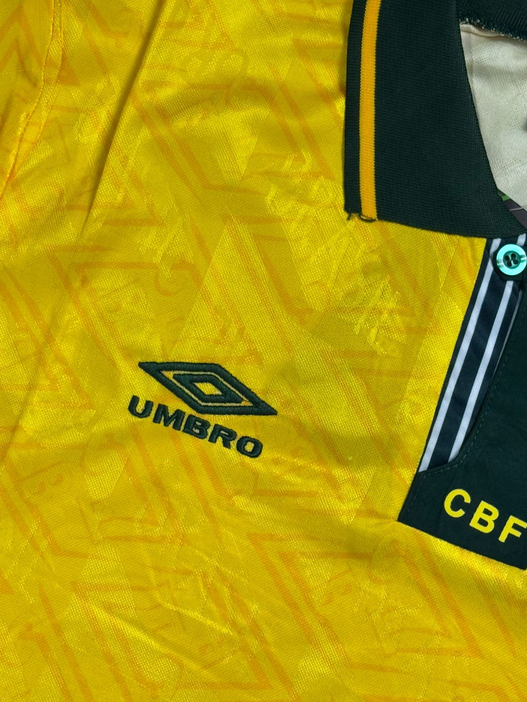 CAMISA RETRÔ BR 1992 - AMARELA