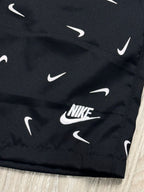 CONJUNTO NK SUMMER RAIN SWOOSH - PRETO