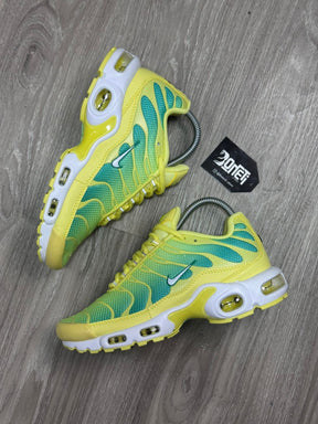 TÊNIS NK AIR MAX PLUS TN - LIMON LIME